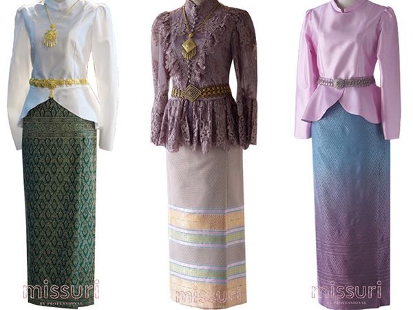 สีของชุดแม่เจ้าบ่าวเจ้าสาวในแบบผ้าไทยมีหลากหลายแบบสามารถแมทได้ตามต้องการ